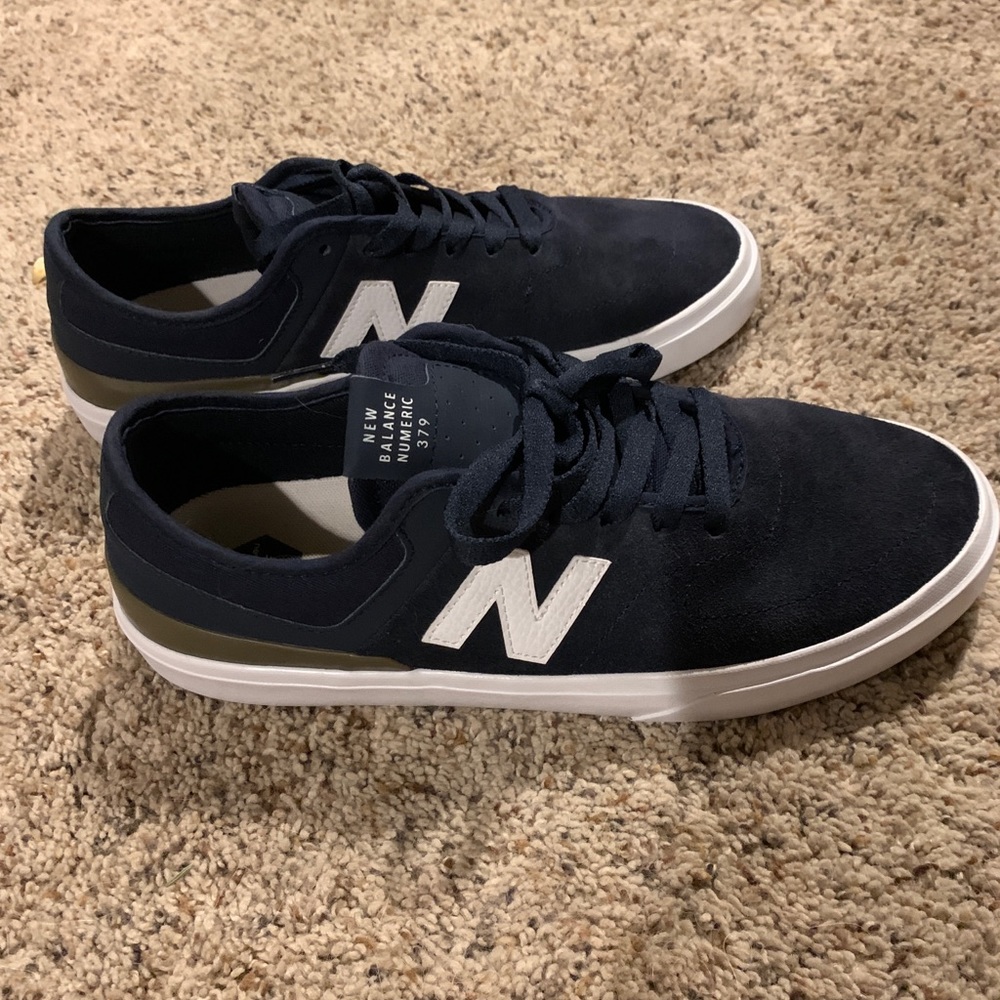 New Balance Numeric 379